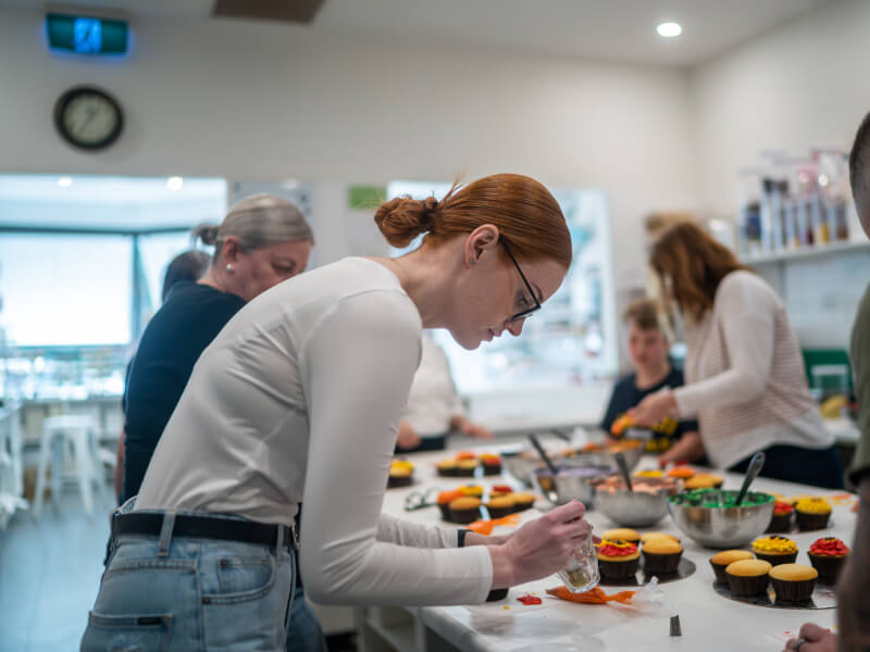 cake decorating class near me